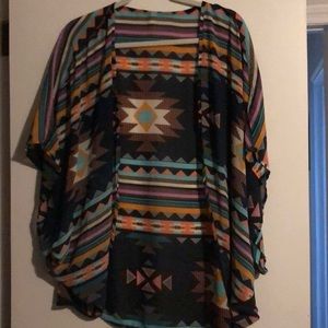 Tribal short sleeve cardigan - flowy